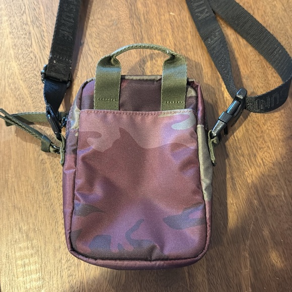 MAISON KITSUNE X EASTPAK EUC Camouflage Crossbody Satchel Bag - Picture 7 of 14